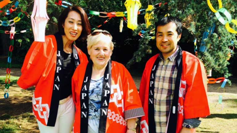 Angela with Karasawa san and Megumi san at Tatton Park Angela with Karasawa san and Megumi san at Tatton Park